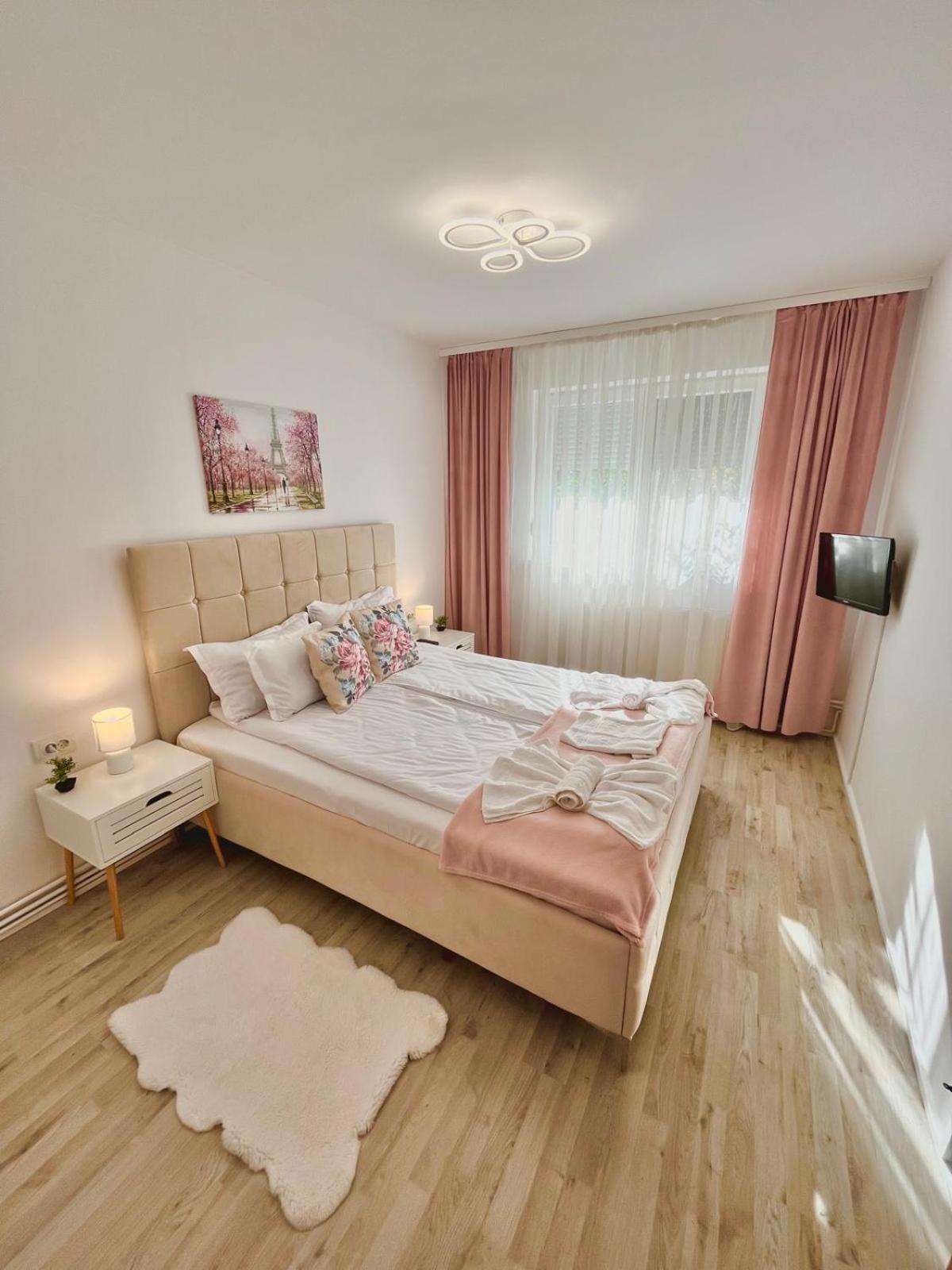 Alice Apartment Арад Экстерьер фото